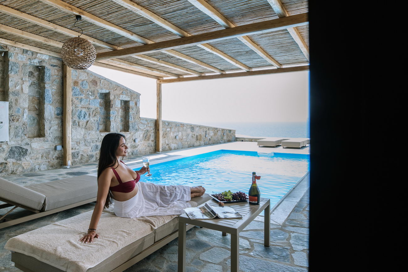 Naxos Royal Villas photo 4